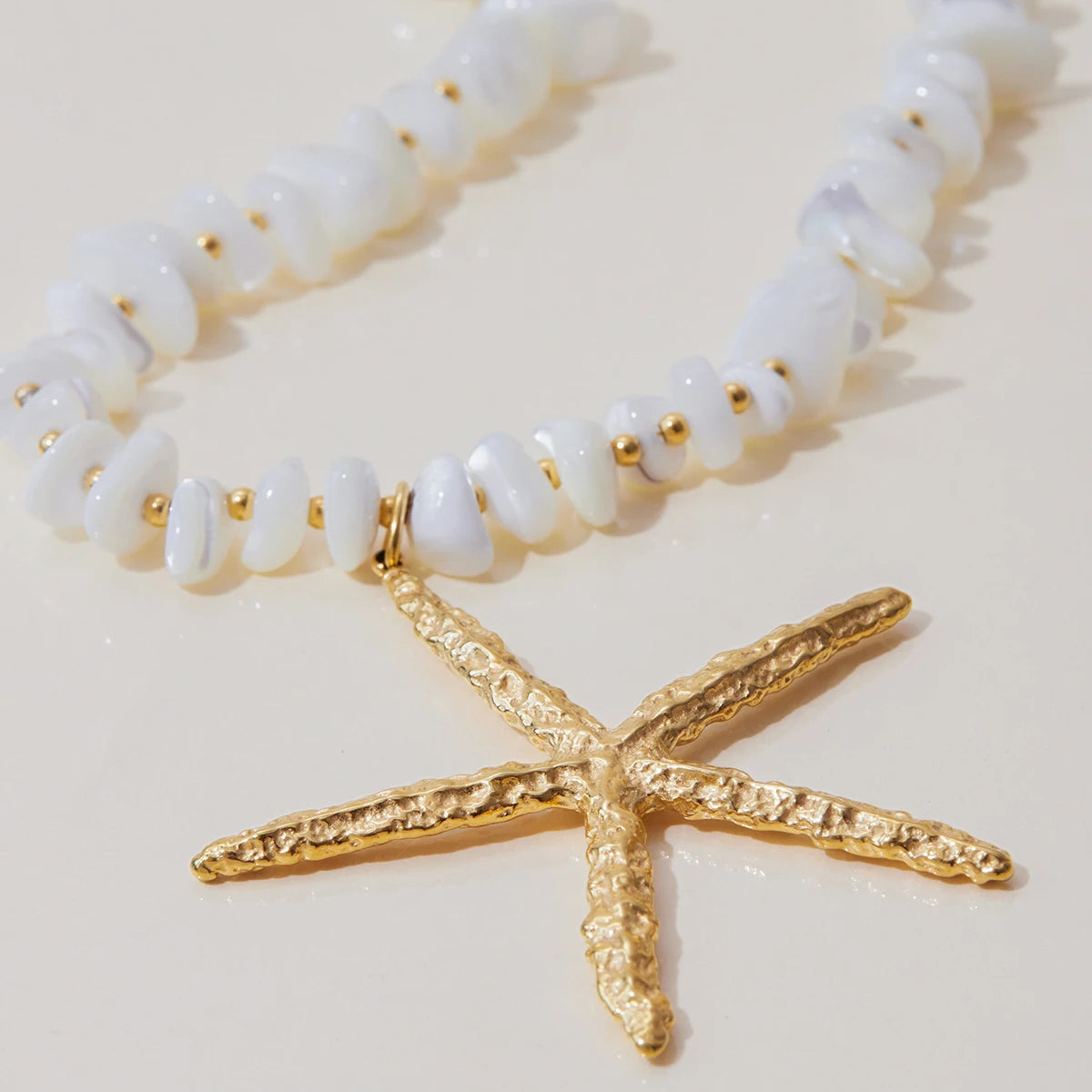 Collier Stelly