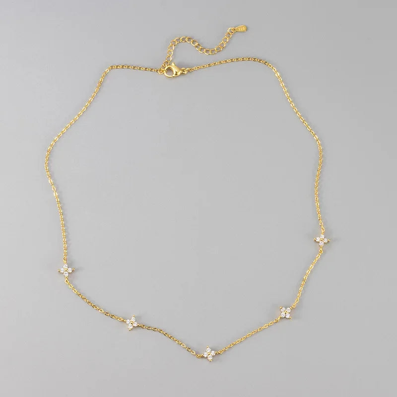 Collier Olivia